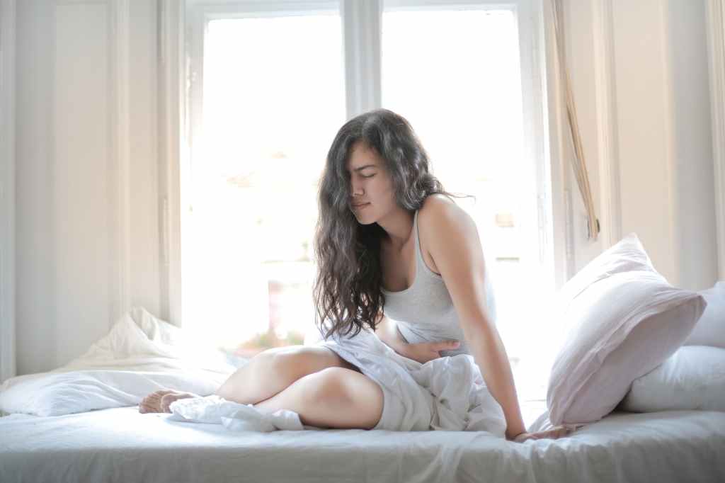 3 Ways to Treat Period Cramps Without&nbsp;Medication